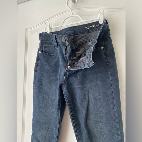 [BLANKNYC] The Bond. Mid rise skinny. Size 27. - Picture 12 of 12